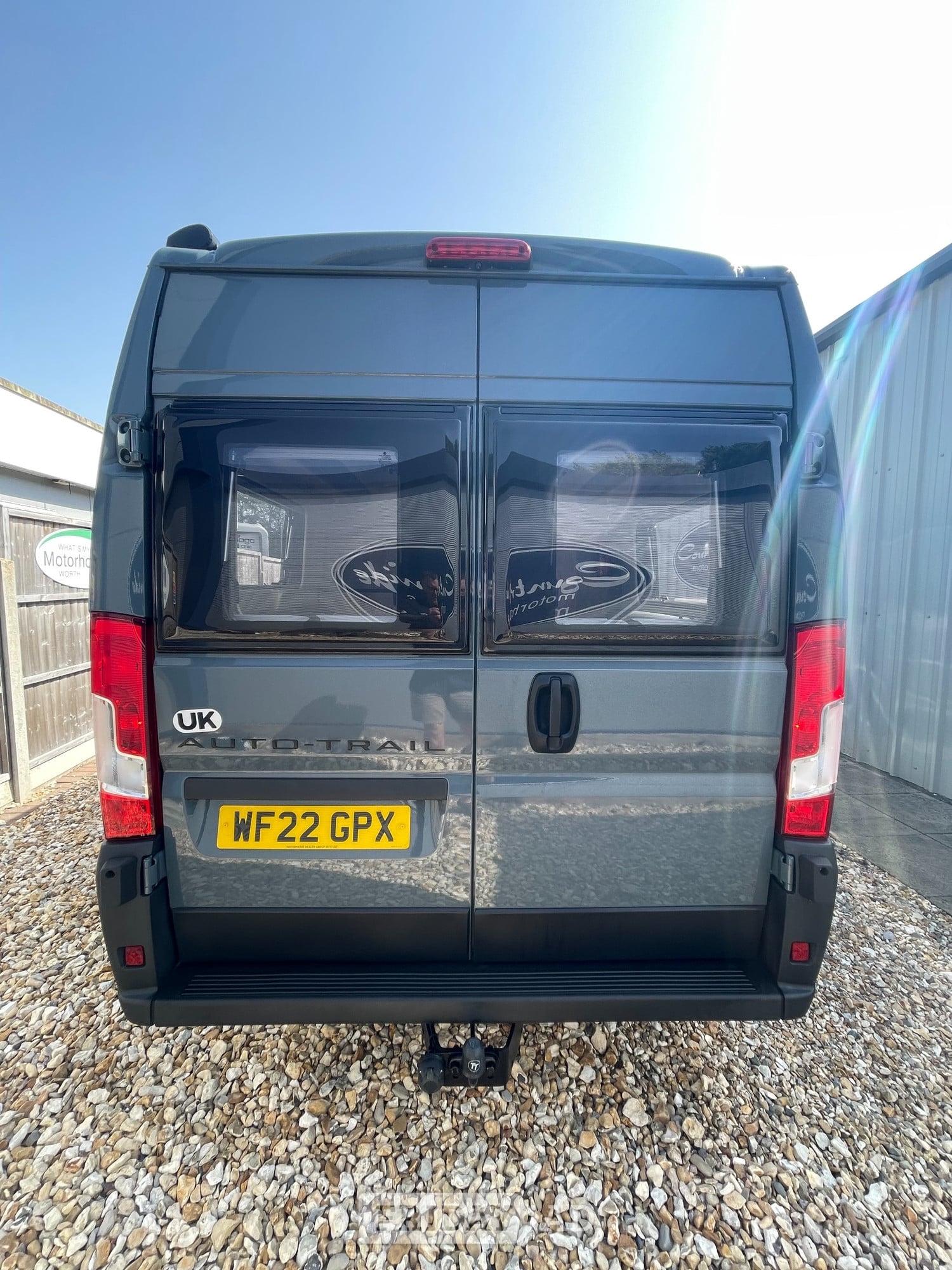[ berth ]Auto-Trail V-Line