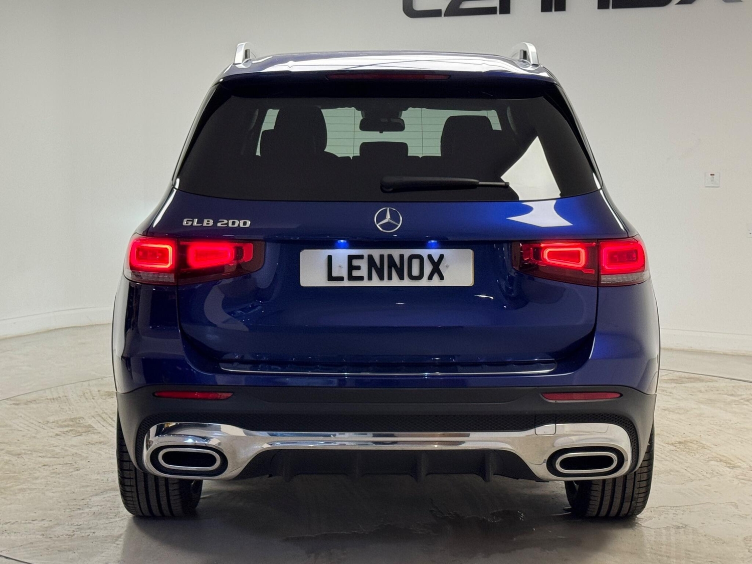 Mercedes-Benz GLB 2023 - Cars