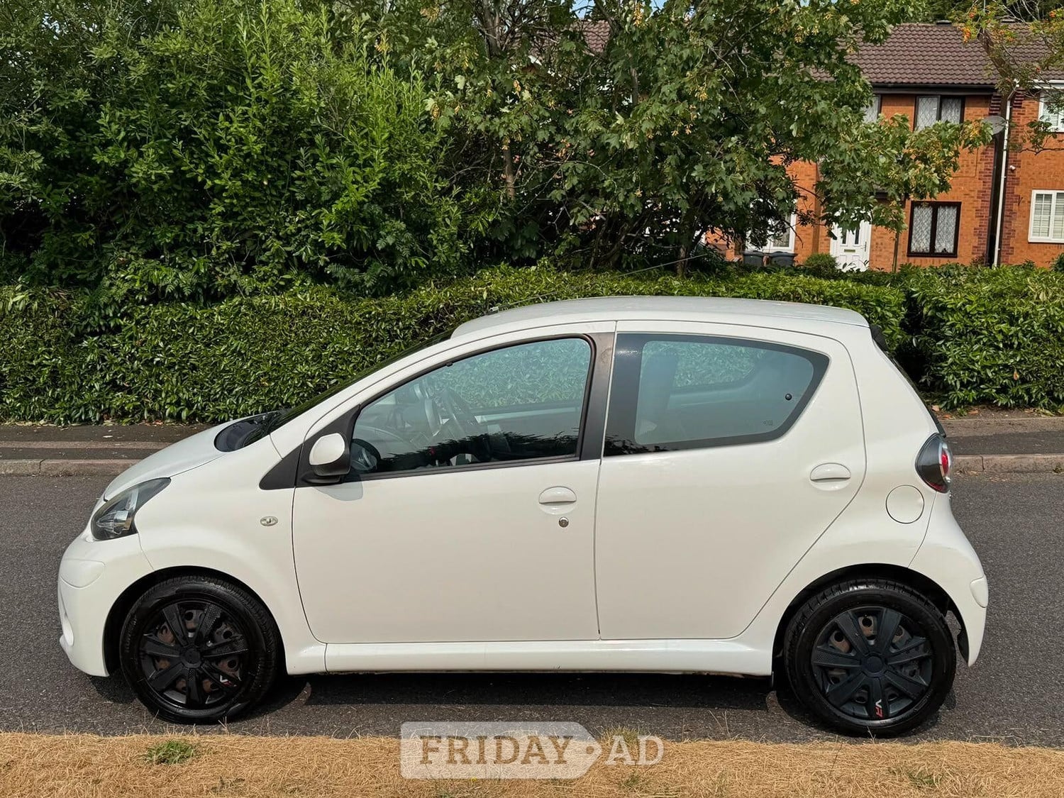 Toyota Aygo 2014 - Cars in Birmingham