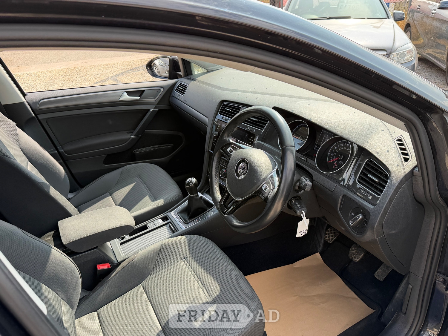 [ berth ]Volkswagen Golf