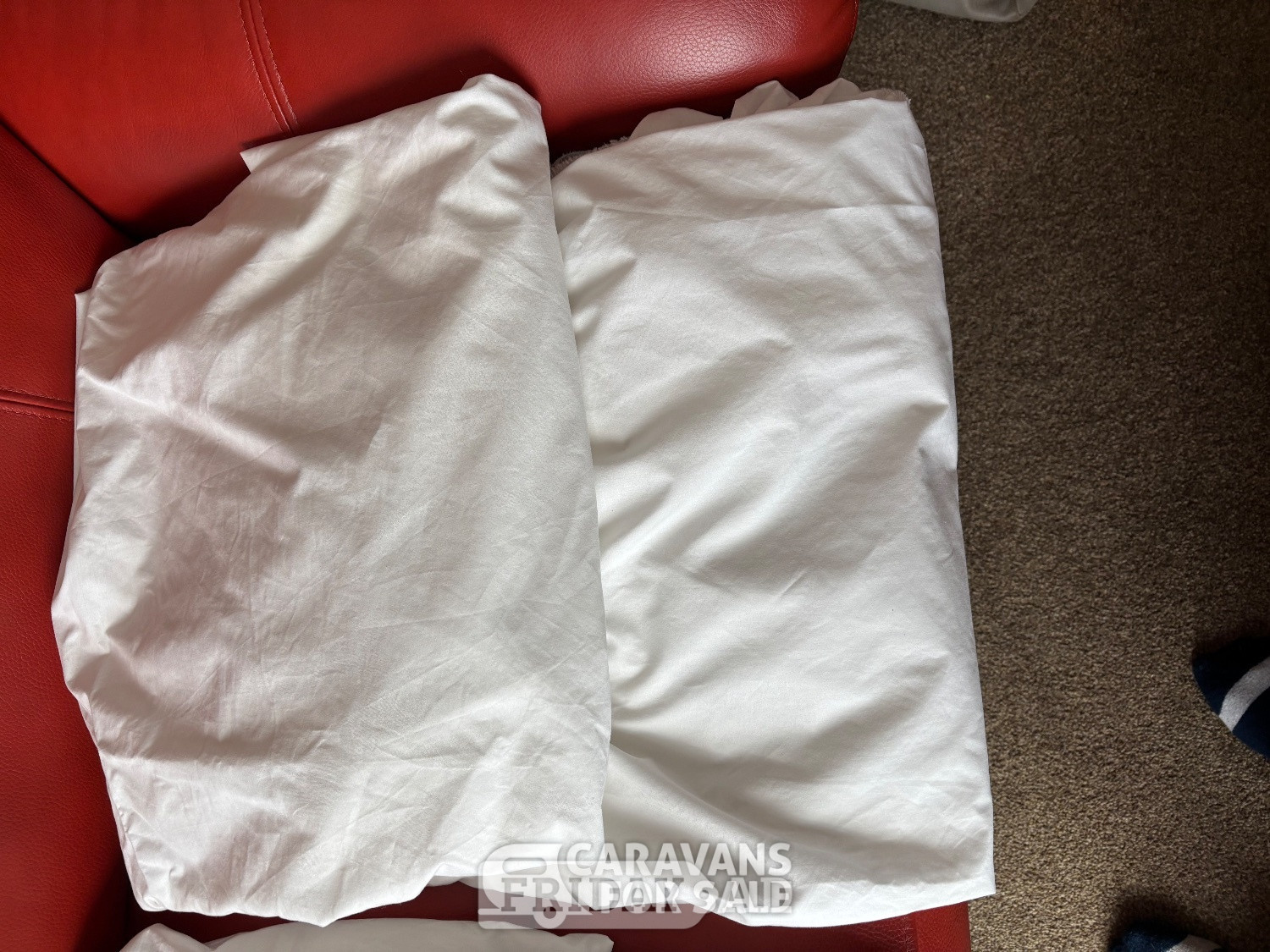 Island bed sheets and protectors in Telford