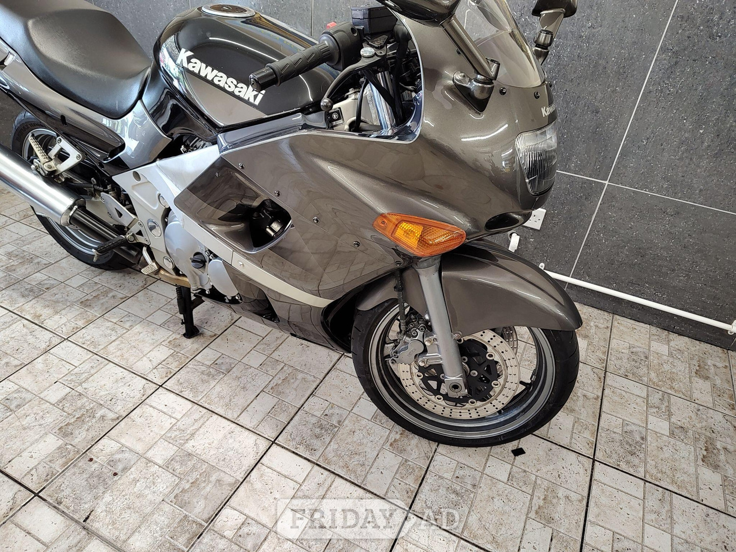 Kawasaki ZZR Farnborough