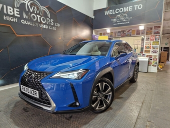 Lexus UX 2021