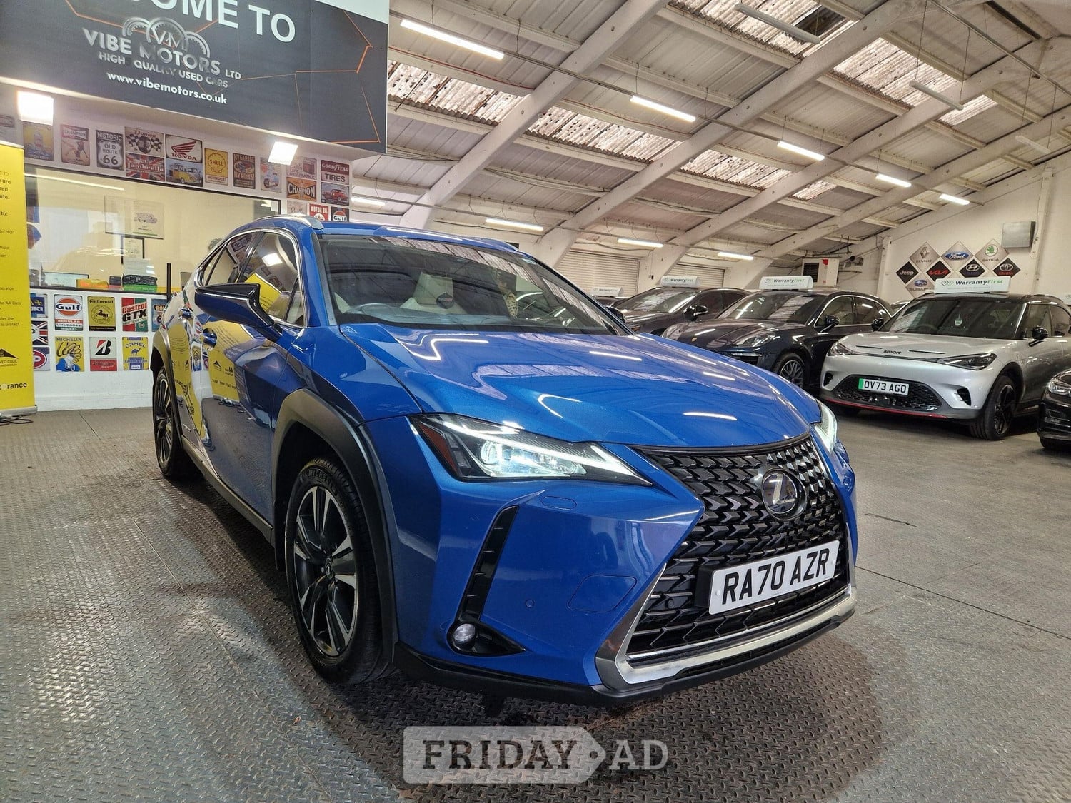Lexus UX 2021 - Cars