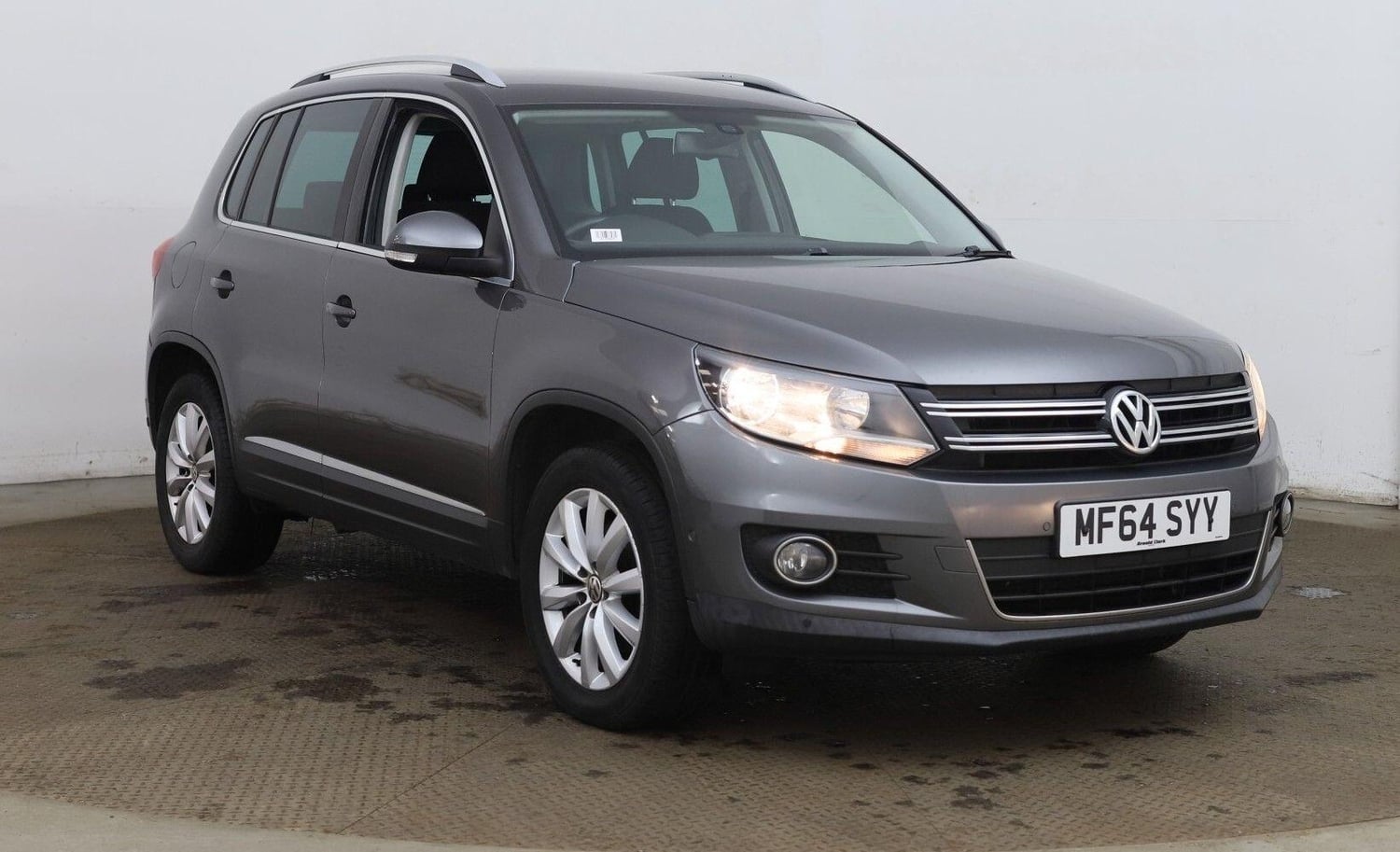 [ berth ]Volkswagen Tiguan