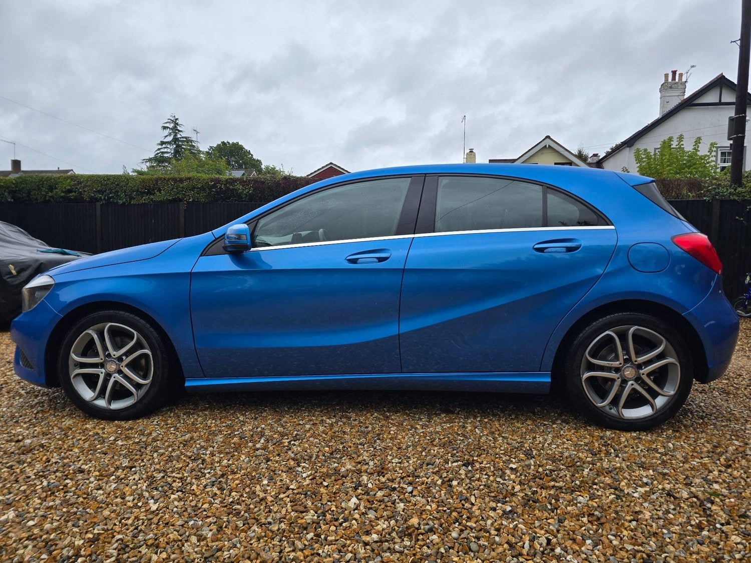 [ berth ]Mercedes-Benz A Class