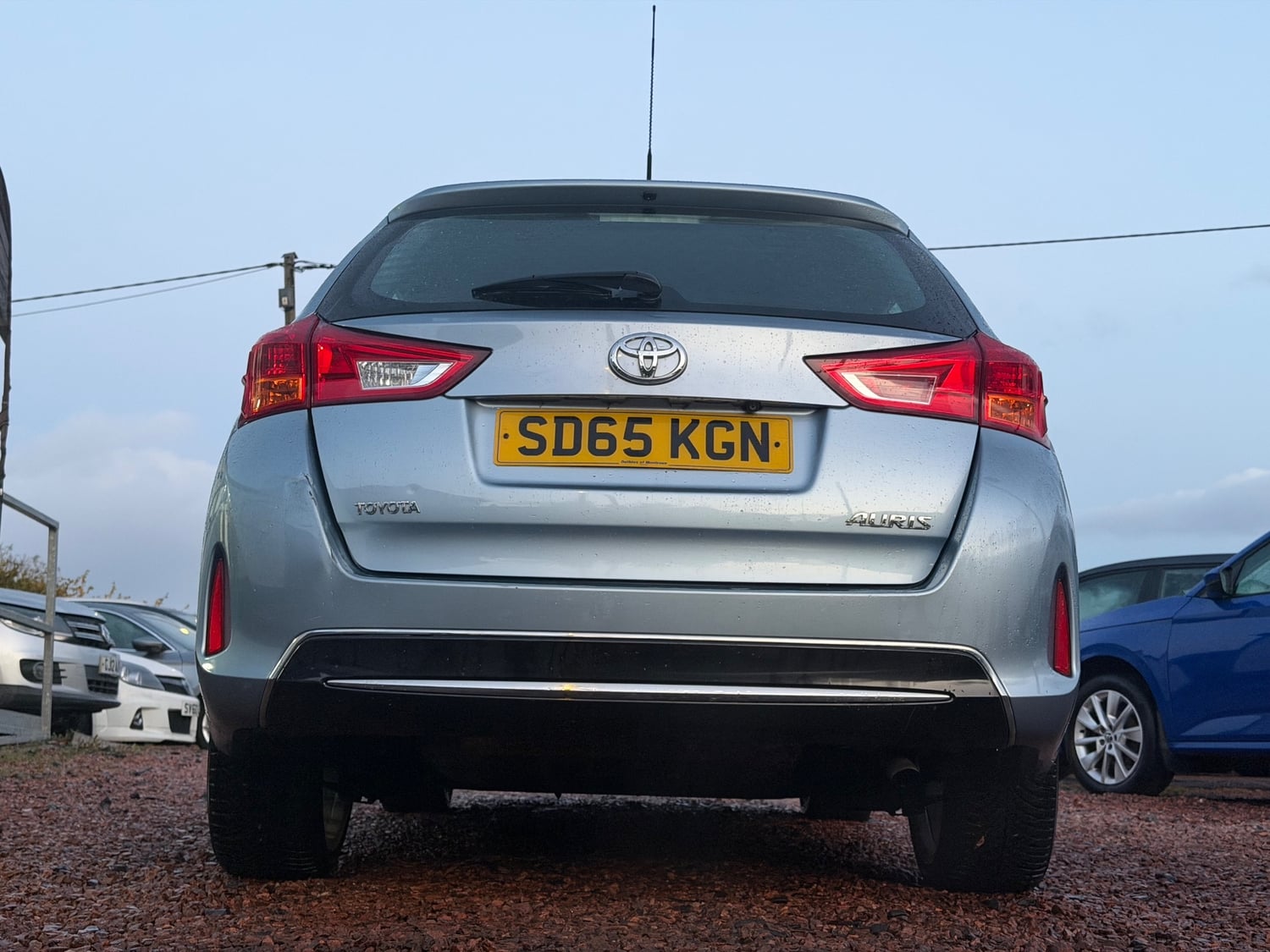 Toyota Auris 2015 - Cars