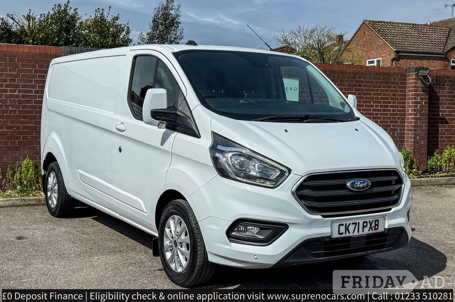 [ berth ]Ford Transit Custom