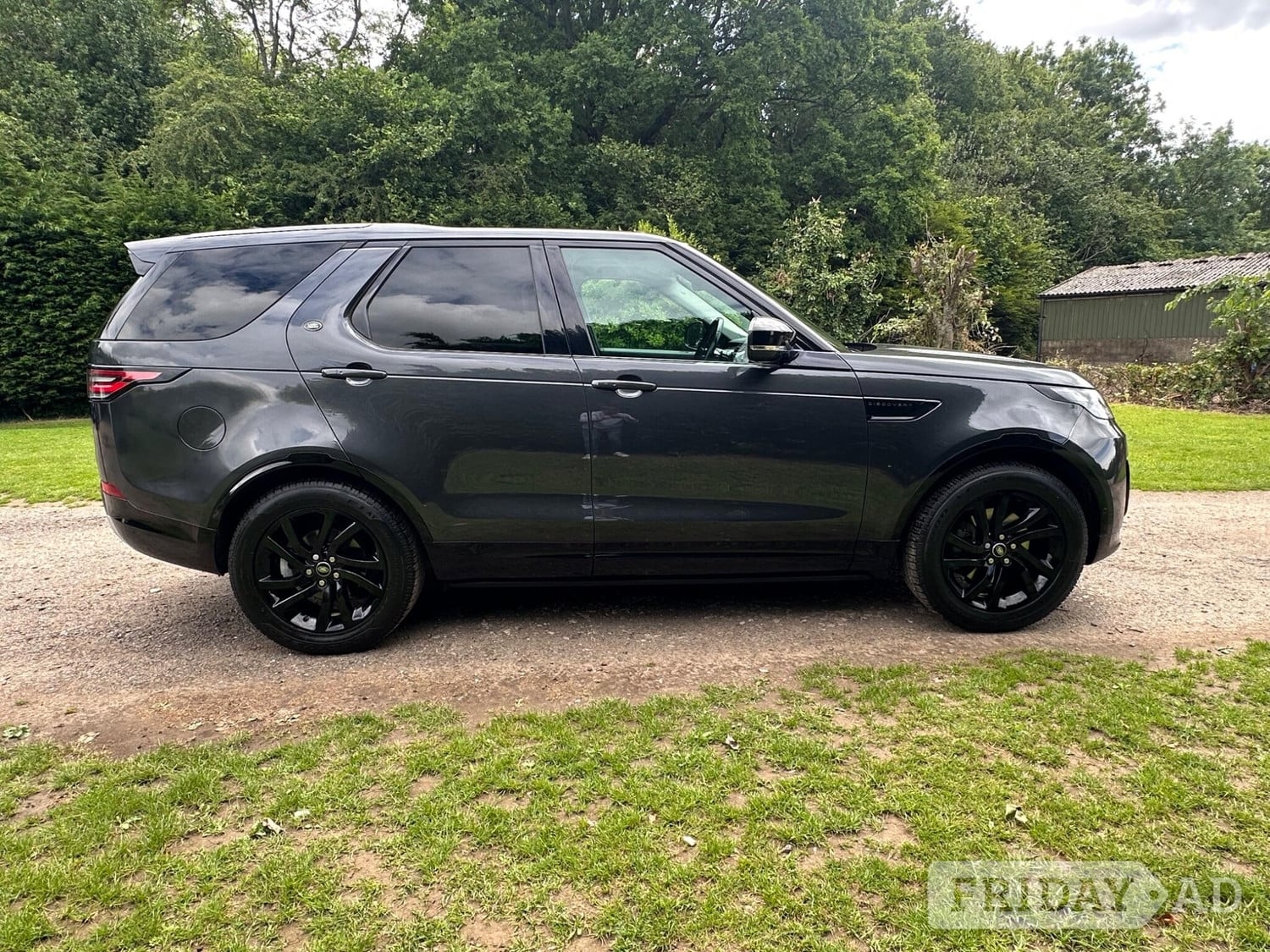 Land Rover Discovery 2019 - Cars