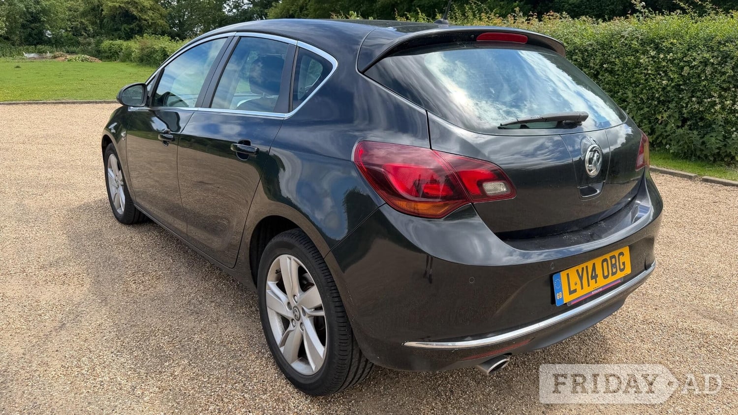 [ berth ]Vauxhall Astra