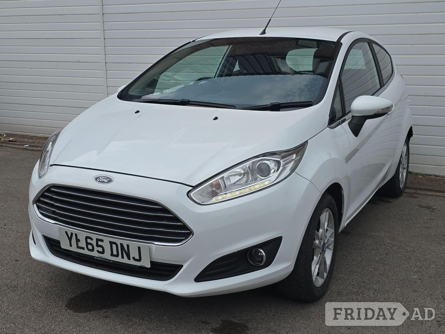 [ berth ]Ford Fiesta
