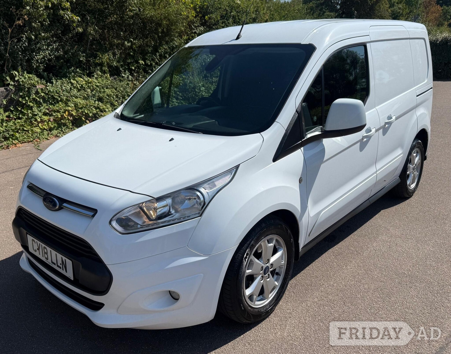 [ berth ]Ford Transit Connect