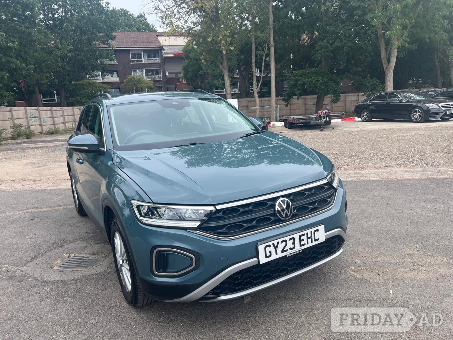 Volkswagen T-Roc 2023 in Brent
