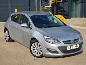 Vauxhall Astra 2014