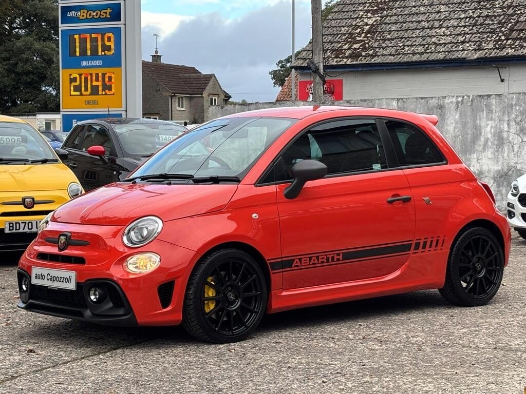 Abarth 695 Yeovil