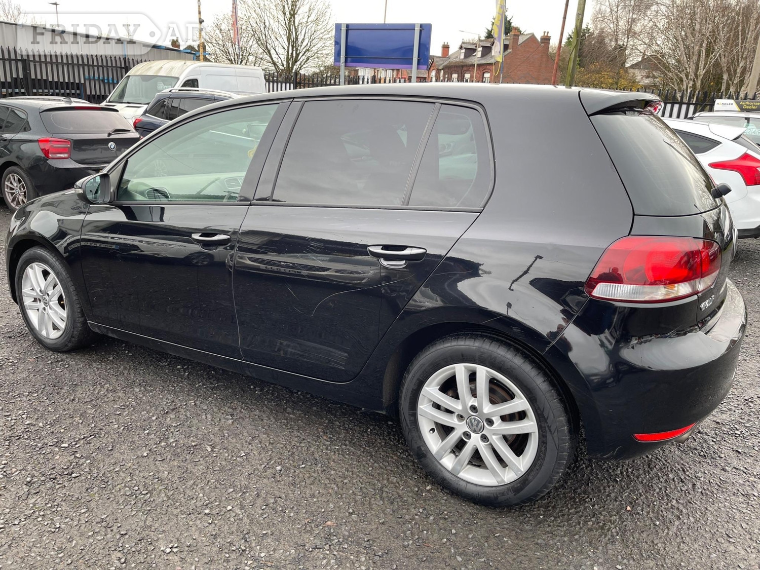 Volkswagen Golf 2011 - Cars