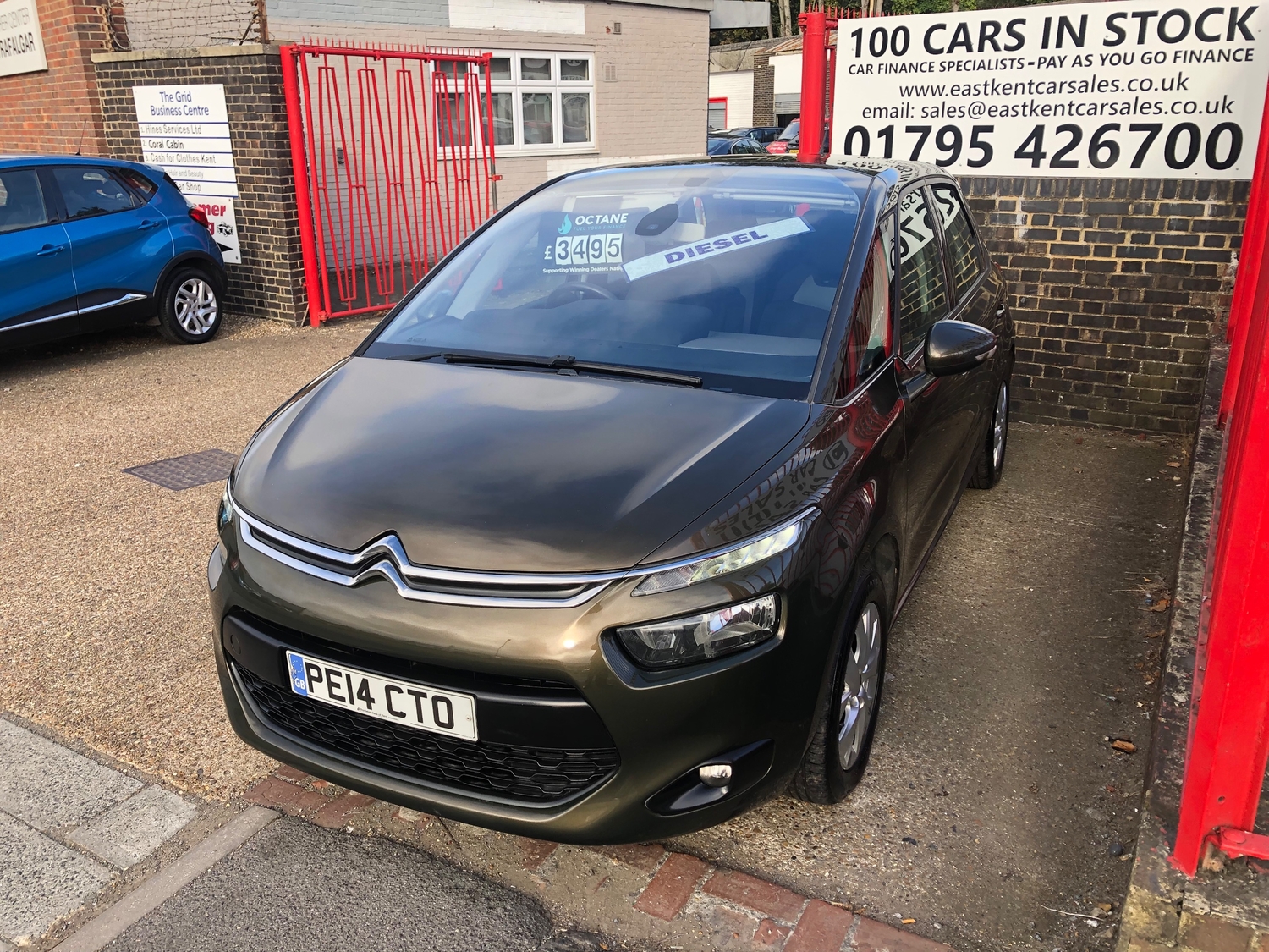 [ berth ]Citroen C4 Picasso