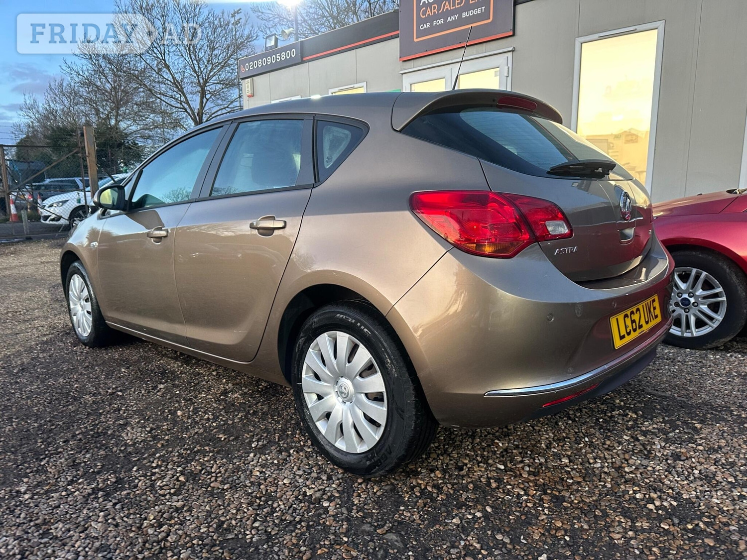 Vauxhall Astra 2013 - Cars in Sunbury-On-Thames