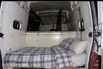 Md horseboxes  Vauxhall Horsebox