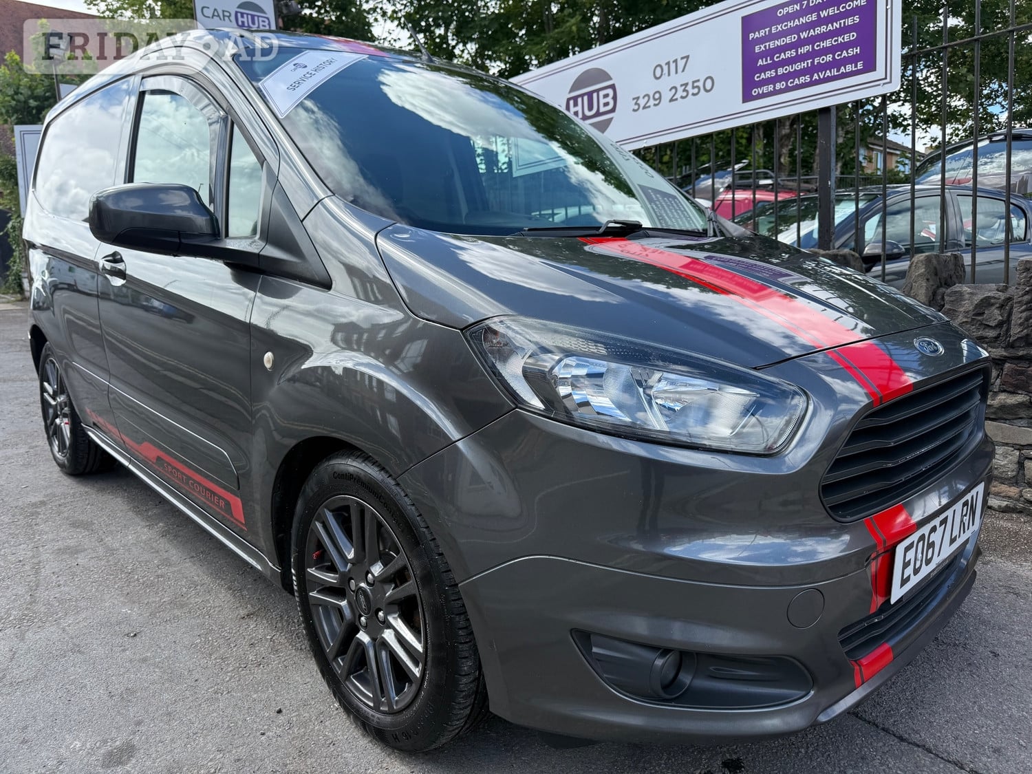 Ford Transit Courier 2017 in Bristol