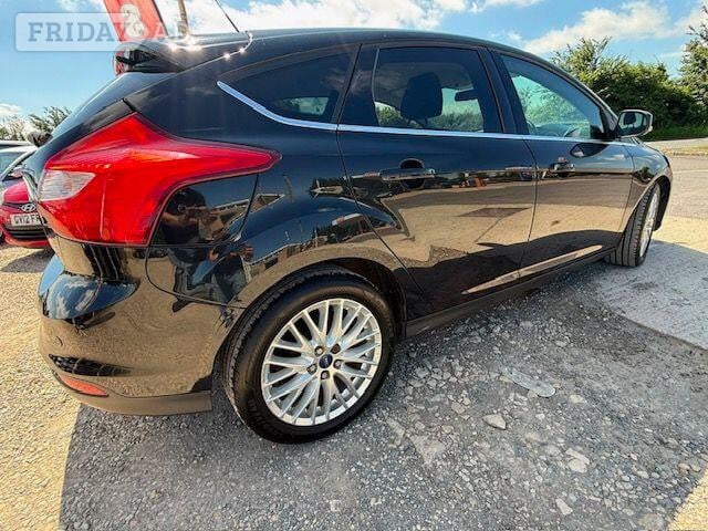 Ford Focus 2012 - Cars