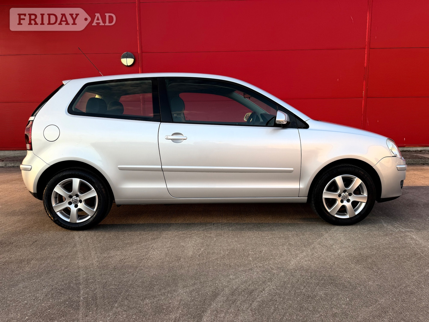 Volkswagen Polo 2009 - Cars in Southampton
