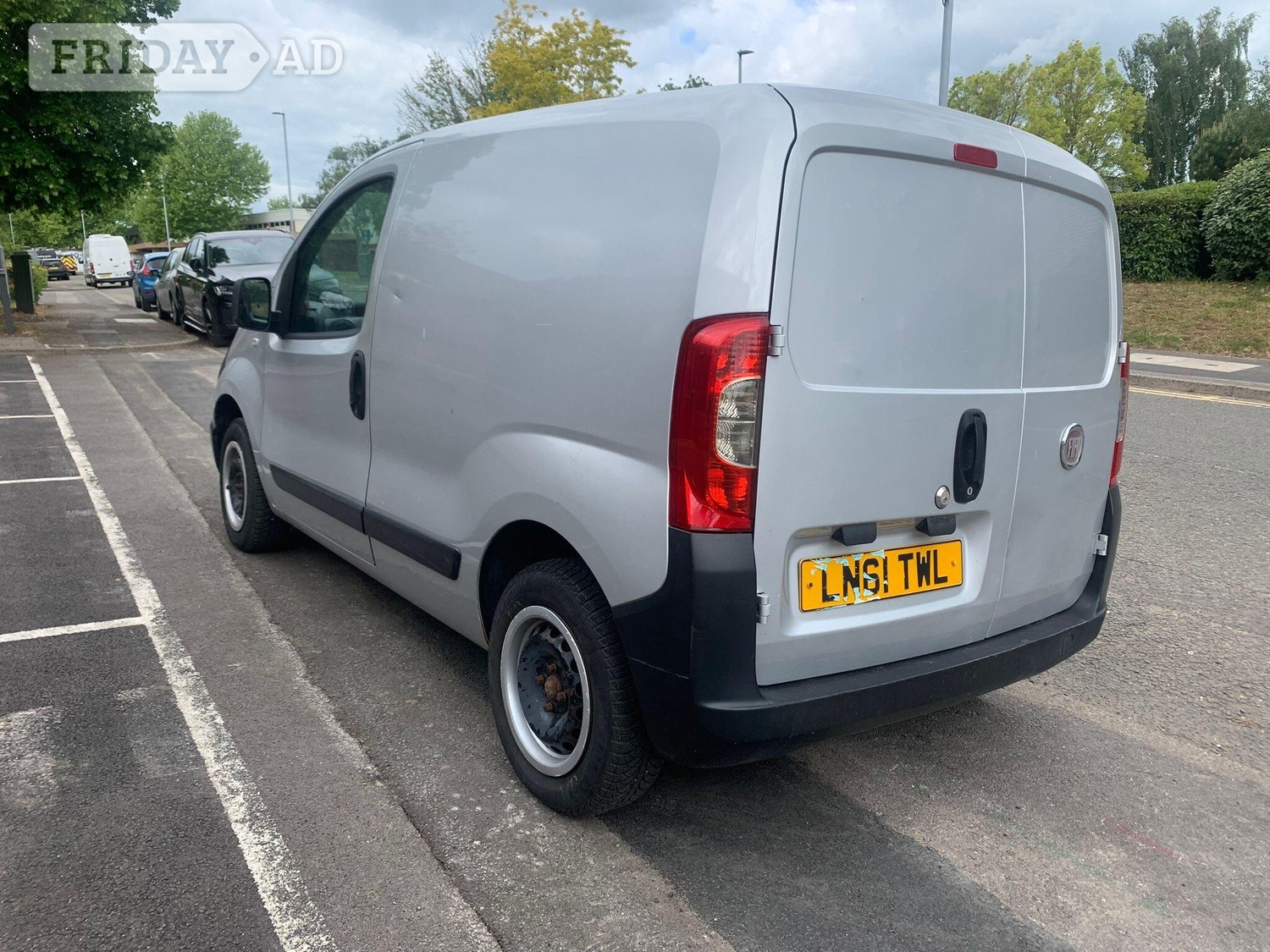Fiat Fiorino Reading