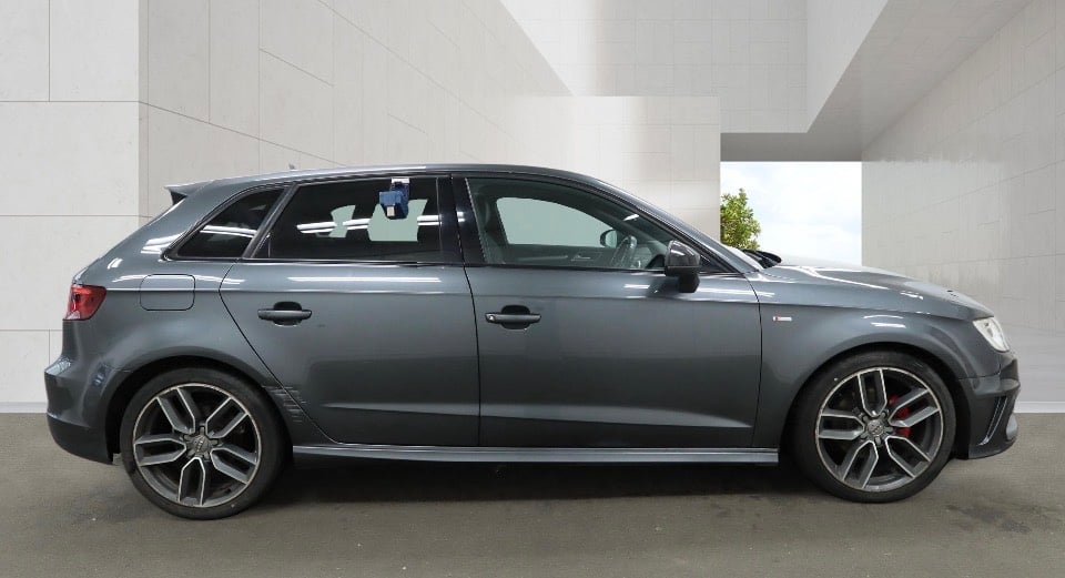 [ berth ]Audi A3