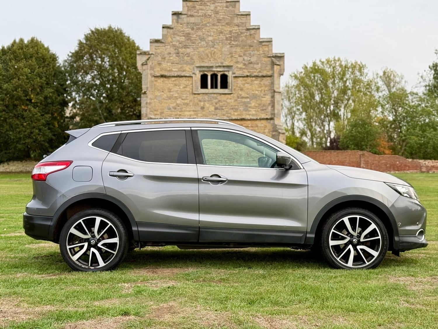 [ berth ]Nissan Qashqai
