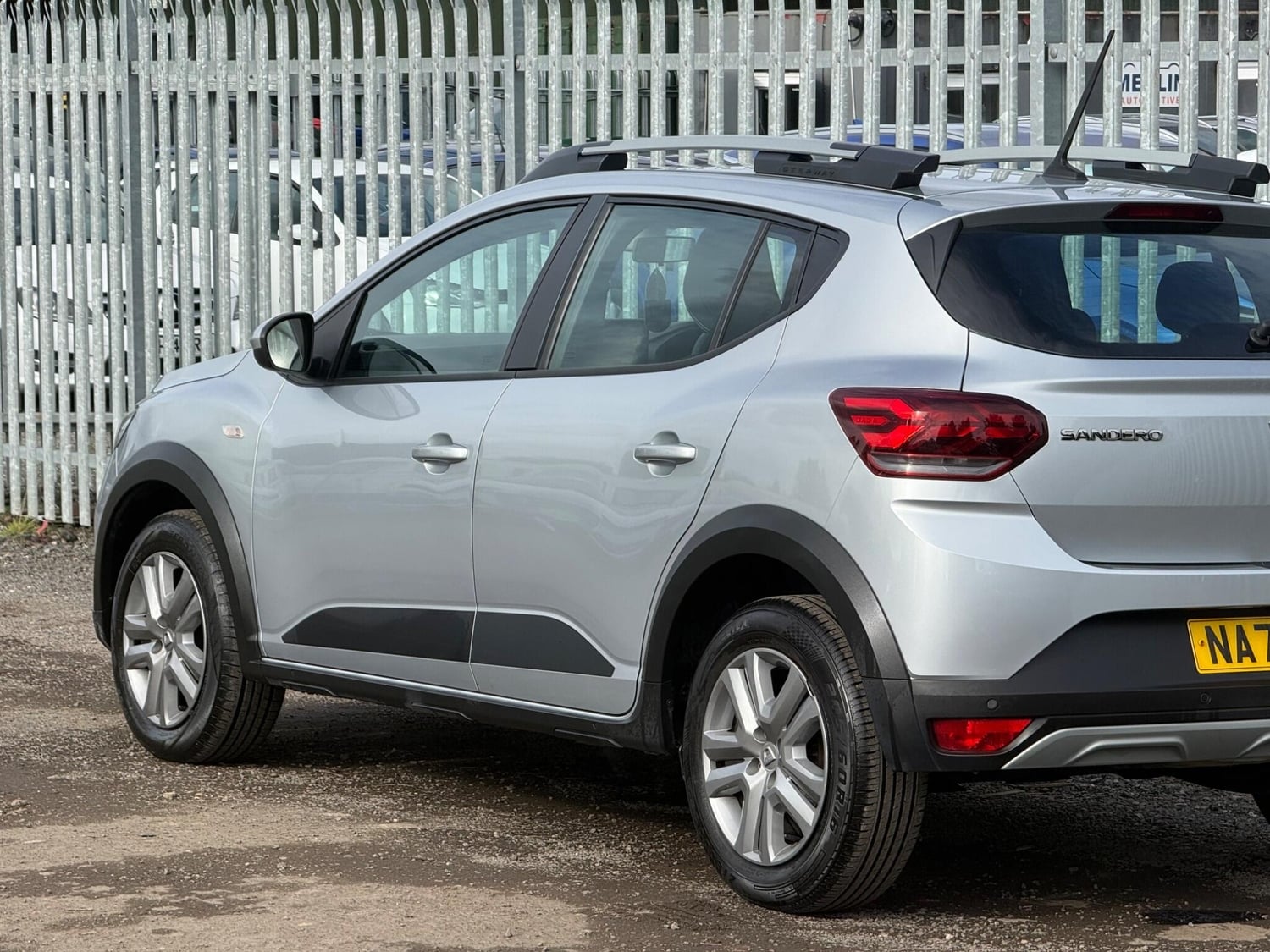 Dacia Sandero Stepway 2022 - Cars