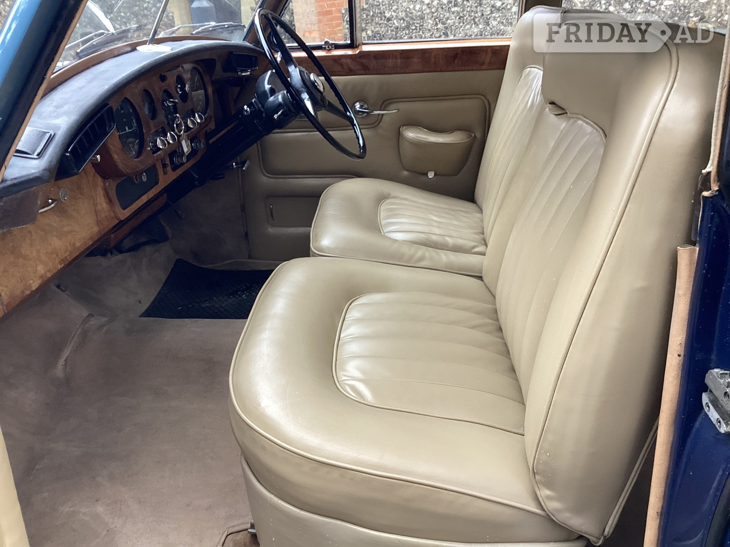 [ berth ]Bentley Series 3