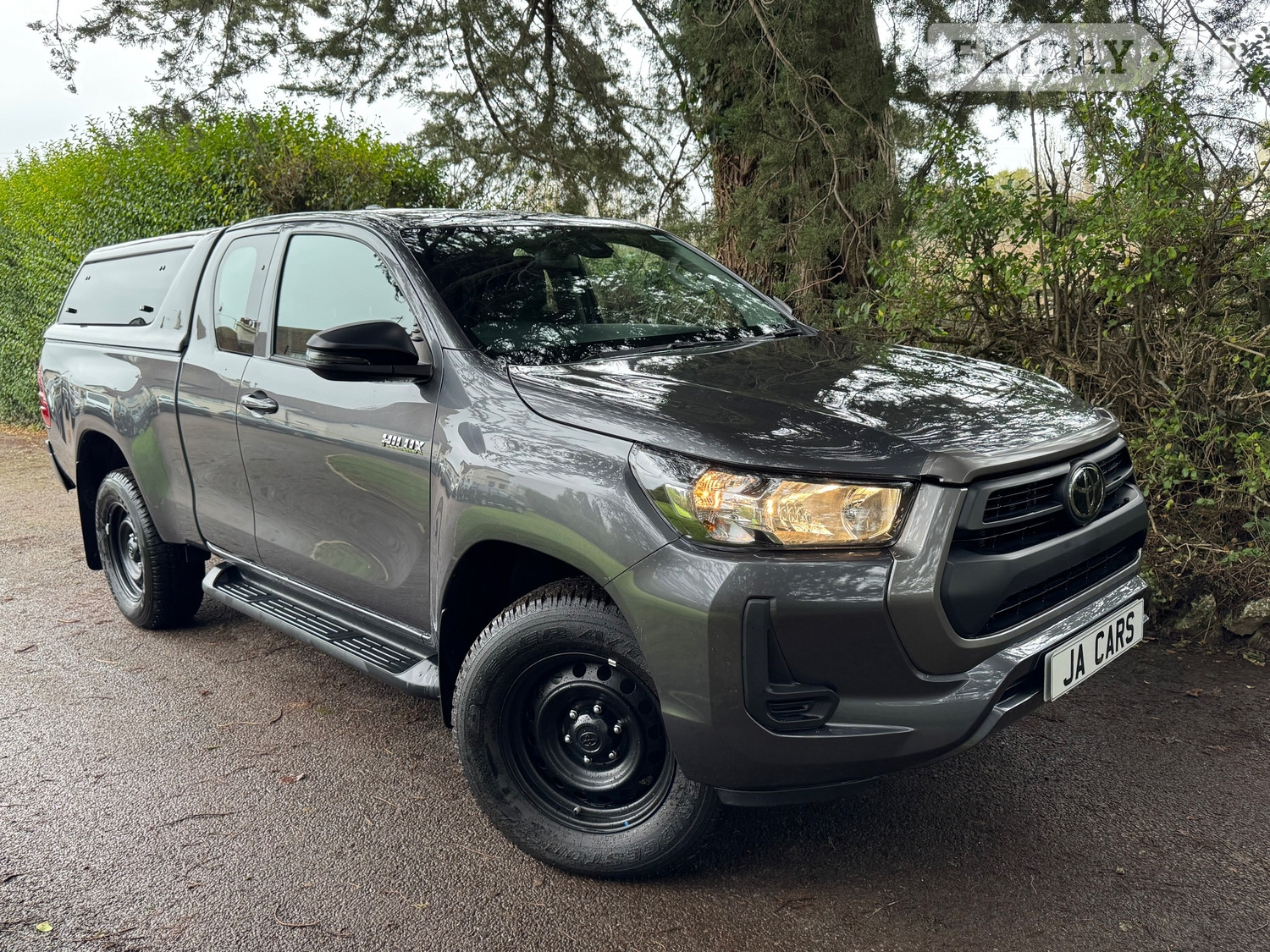 Toyota Hilux 2025 in Exeter