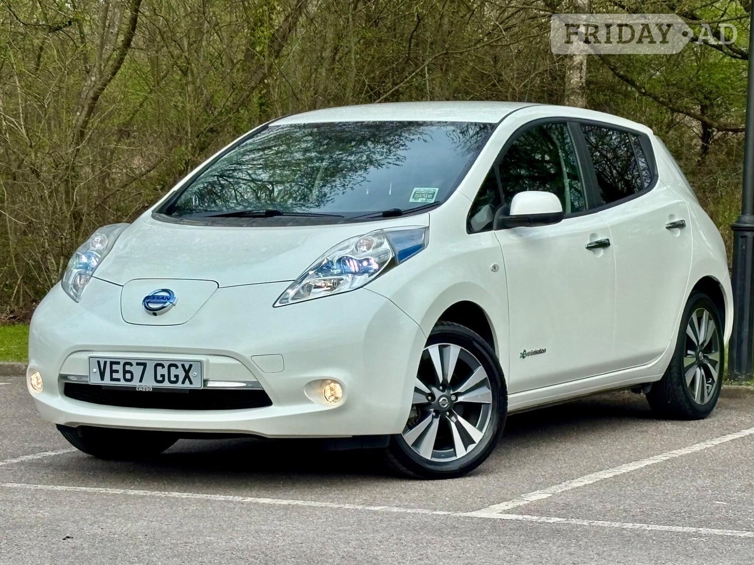 Nissan LEAF Farnham