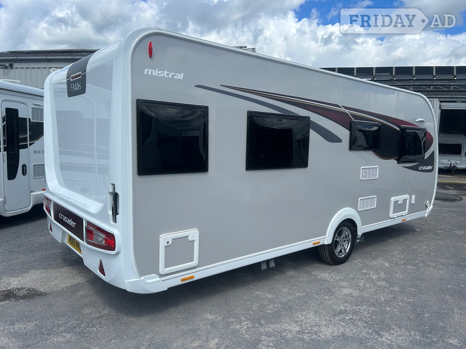 Elddis Crusader Mistral Thirsk
