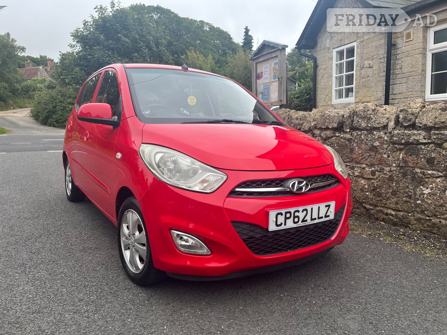 Hyundai i10 2012 in Newport
