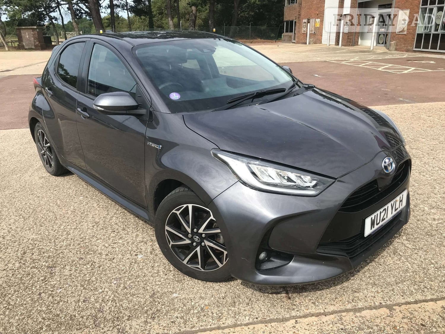 Toyota Yaris Preston