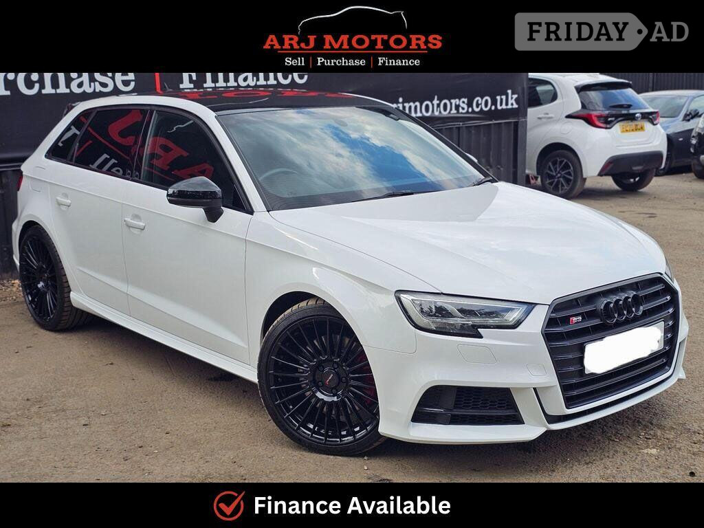 Audi S3 2019 in Addlestone