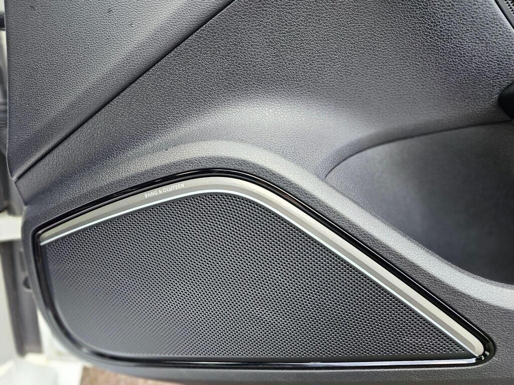[ berth ]Audi S3