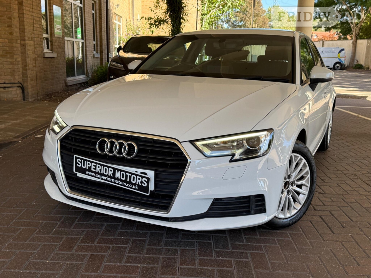 [ berth ]Audi A3