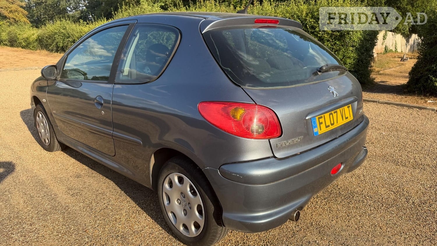 [ berth ]Peugeot 206