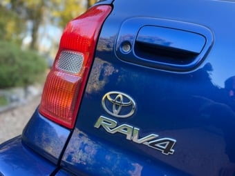 Toyota RAV4 2003
