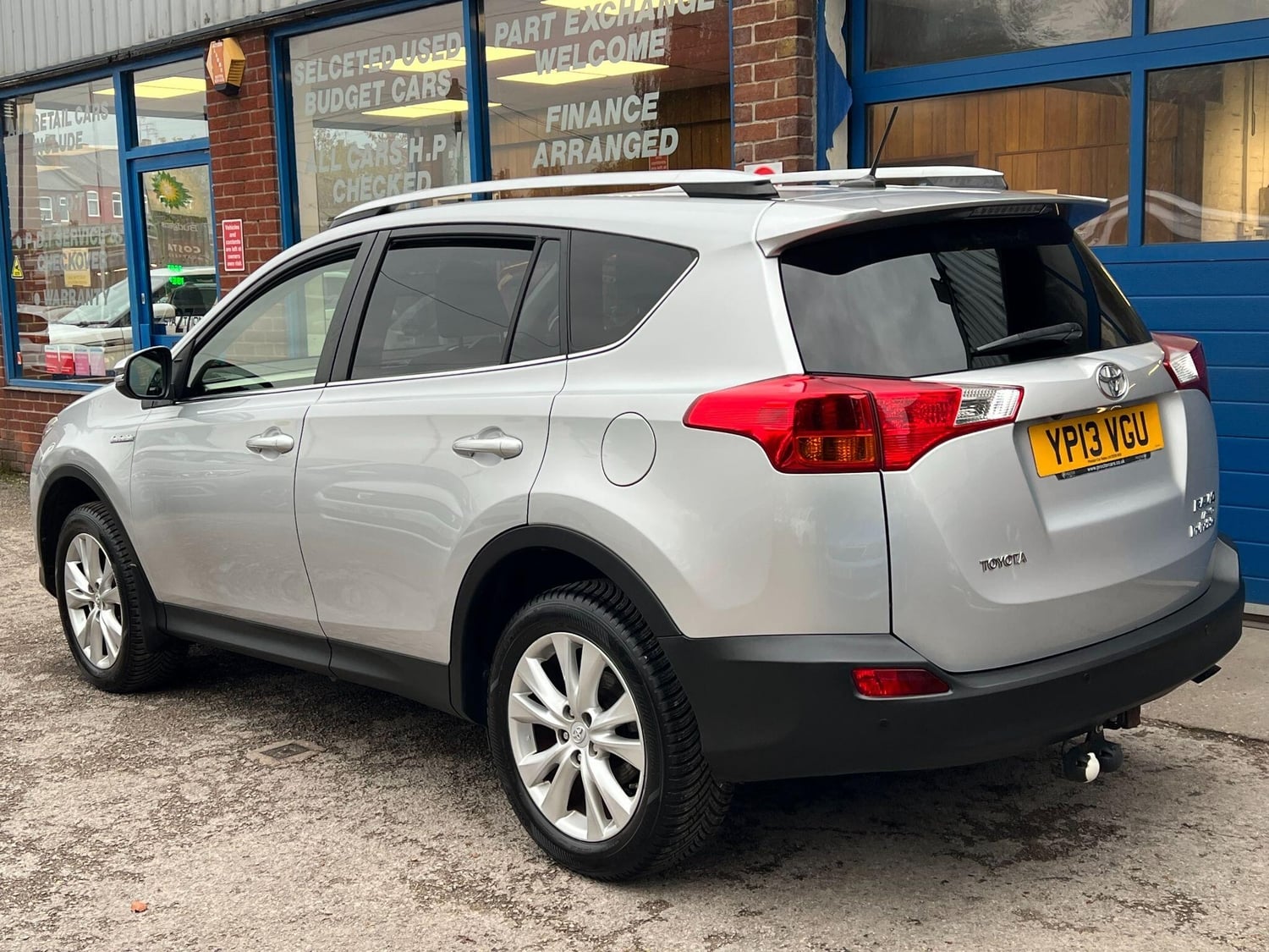 Toyota RAV4 2013 - Cars in Heanor