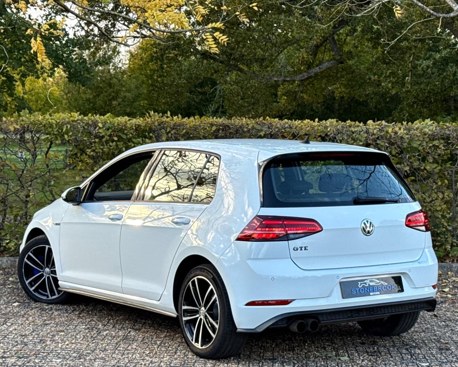 [ berth ]Volkswagen Golf