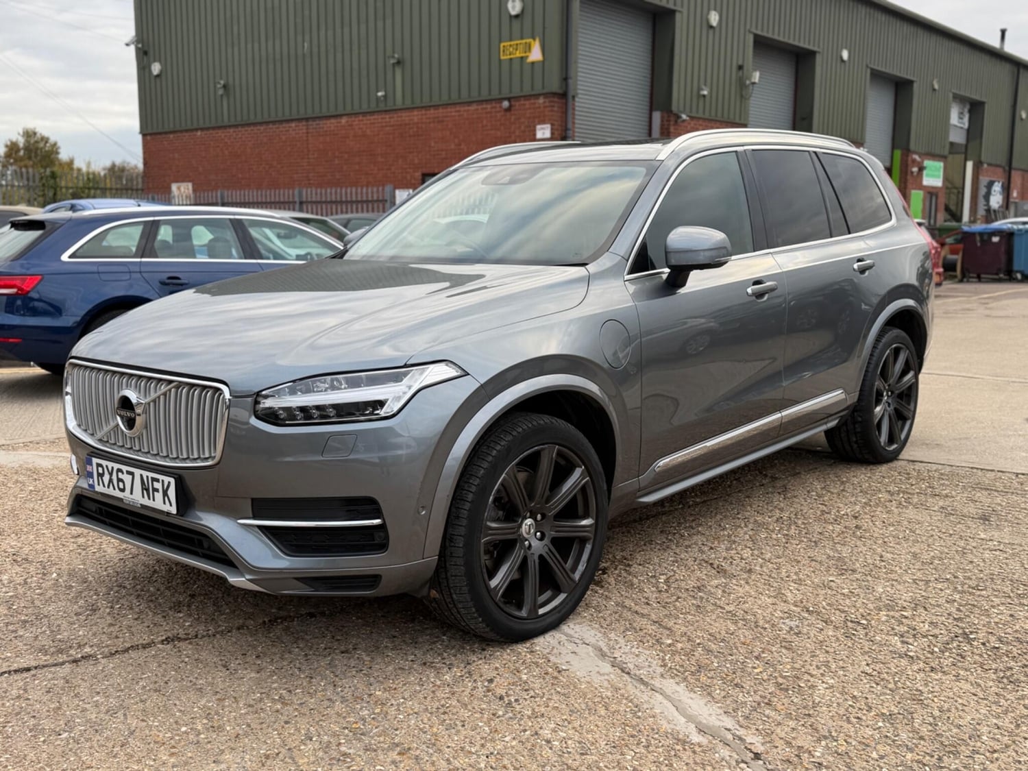 [ berth ]Volvo XC90