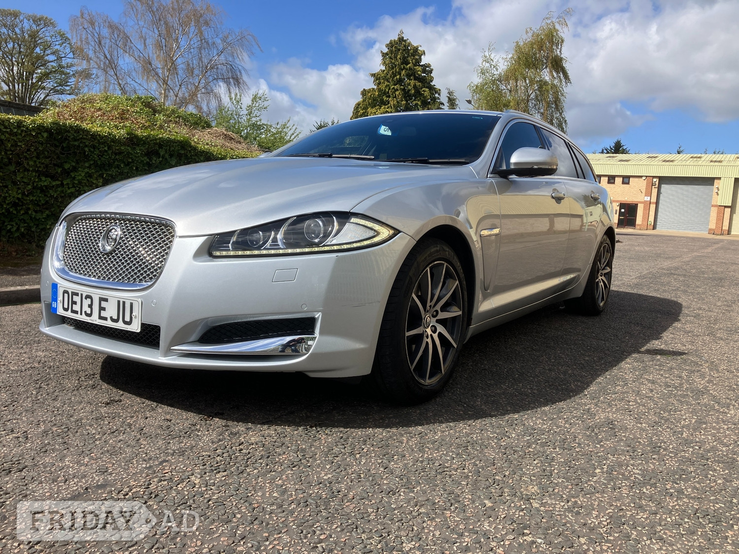 [ berth ]Jaguar XF