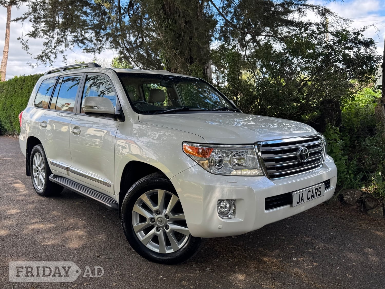 Toyota Land Cruiser 2014 in Exeter