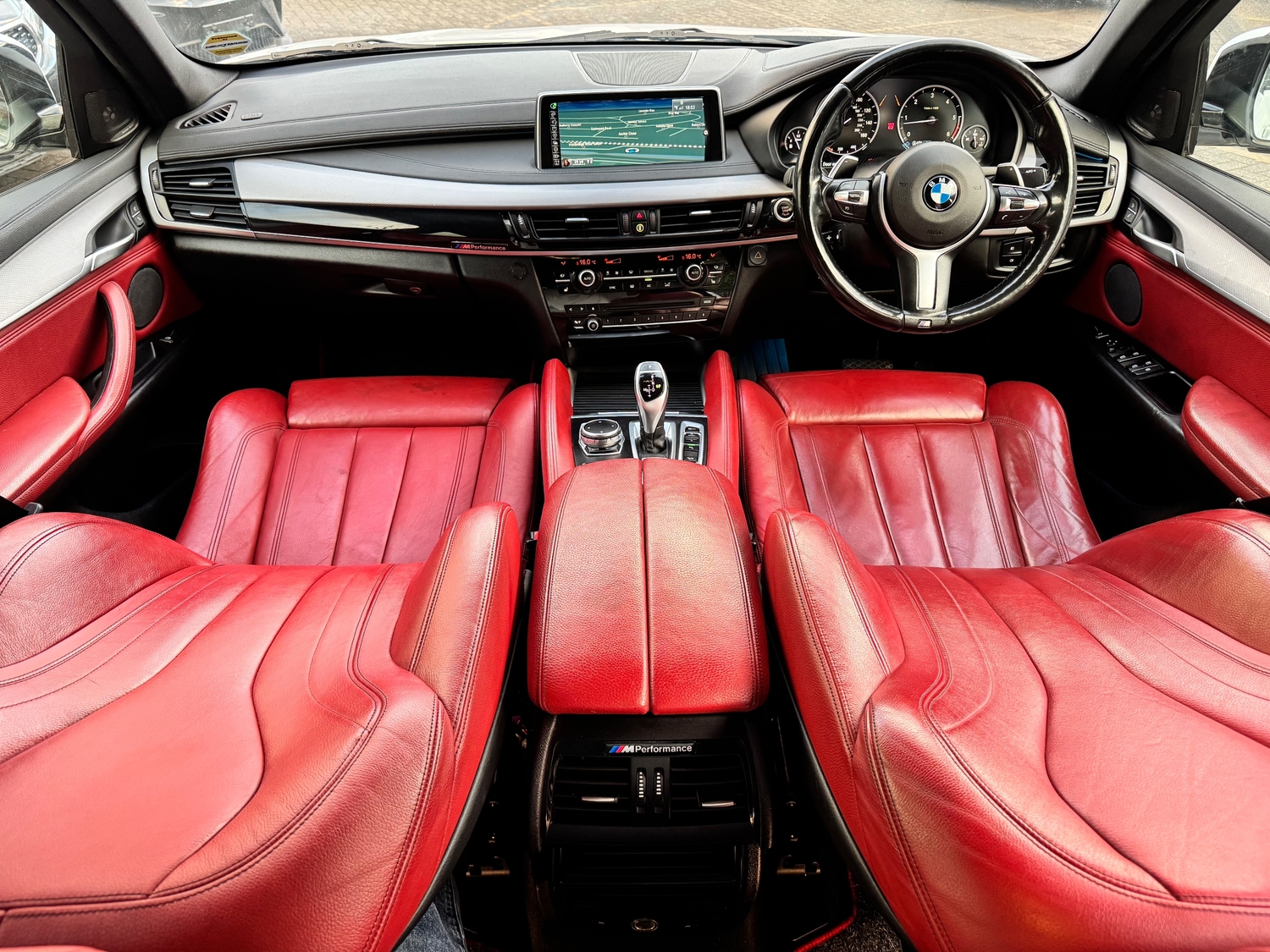 [ berth ]BMW X6