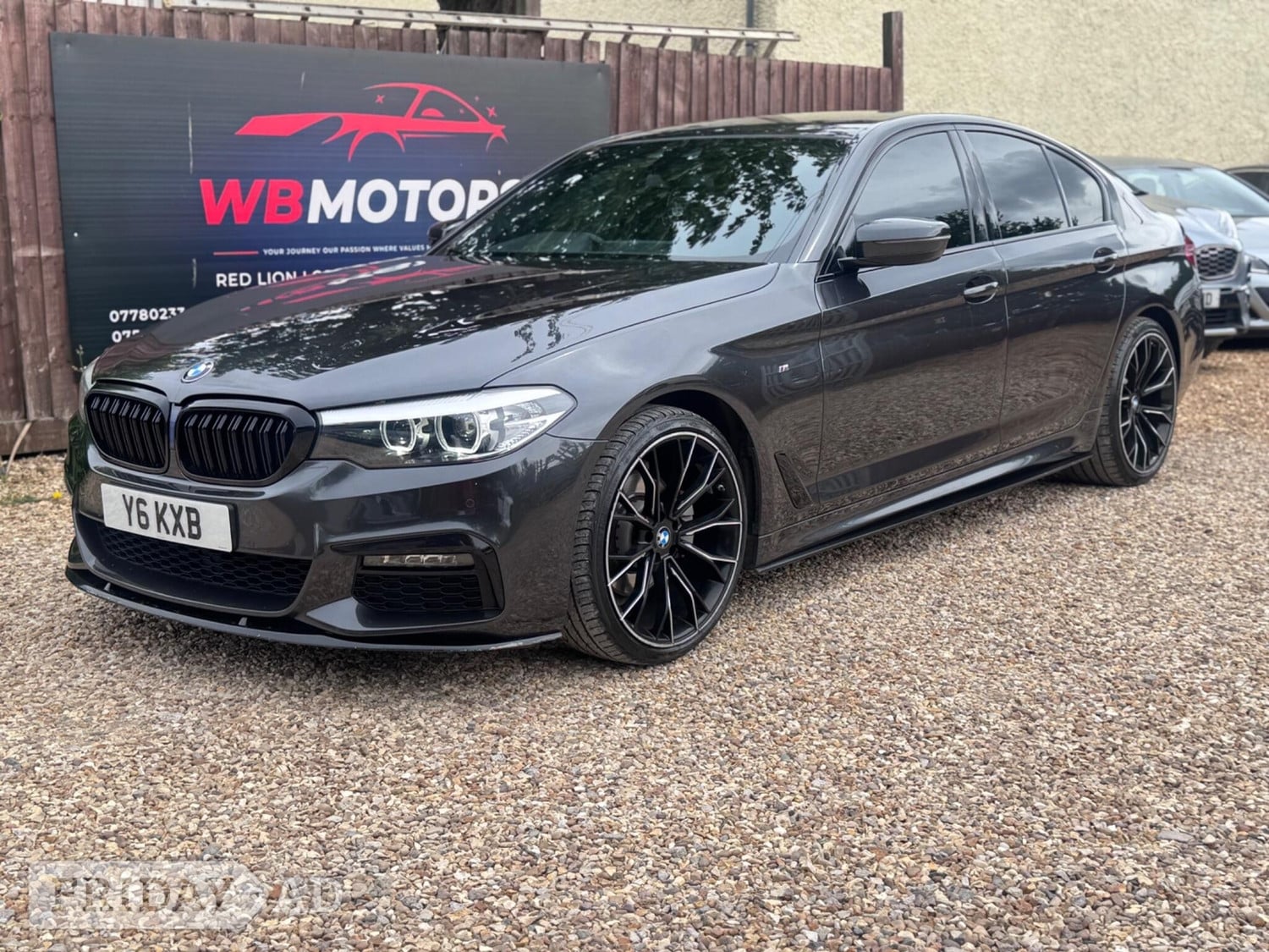 [ berth ]BMW 5 Series