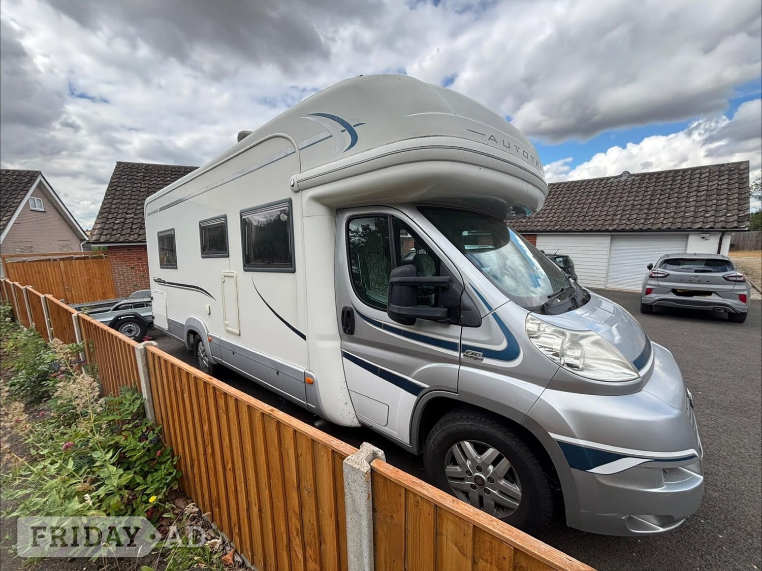 [4 berth ]Auto-Trail Frontier Savannah