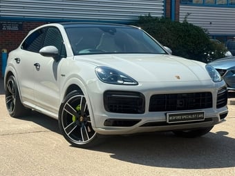 Porsche Cayenne 2022